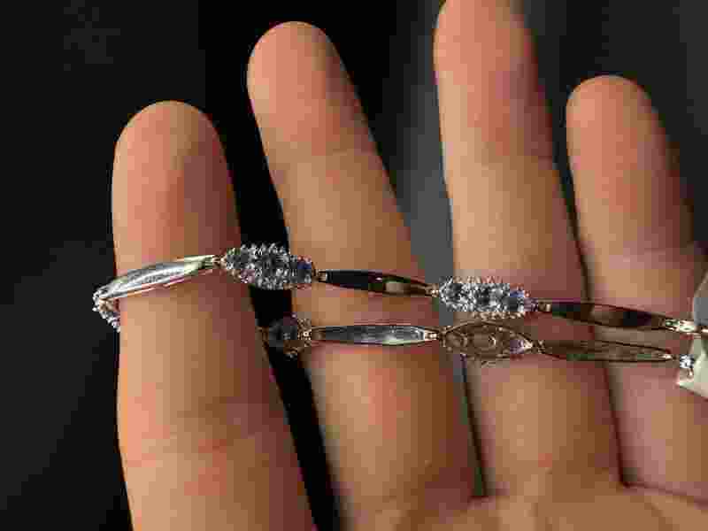 WG Natural Tanzanite and Diamonds